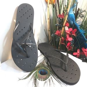 Room Essentials Shower Shoes